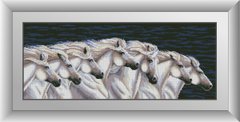 30962 Семерка лошадей. Dream Art. Набор алмазной живописи (квадратные, полная) в интернет-магазине "Я - Picasso"