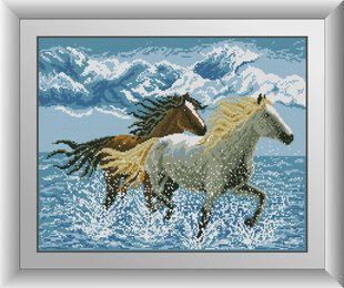 Бегущие по волнам лошади. Dream Art. Набор алмазной живописи 40x50 см в интернет-магазине "Я - Picasso"